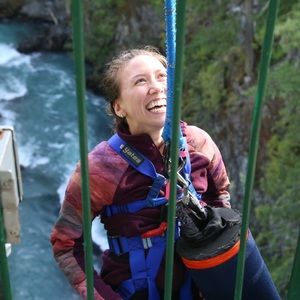 Meet your Posher, Caroline